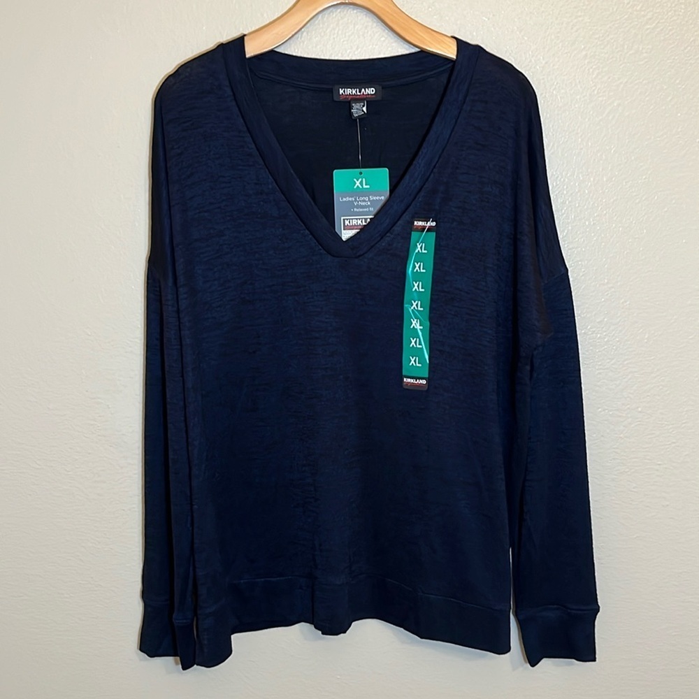 NWT Kirkland Signature Costco Navy Long Sleeve V-Neck Top